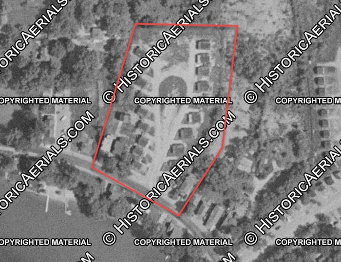 Walled Lake Drive-In Theatre - 1957 Aerial With Cabins